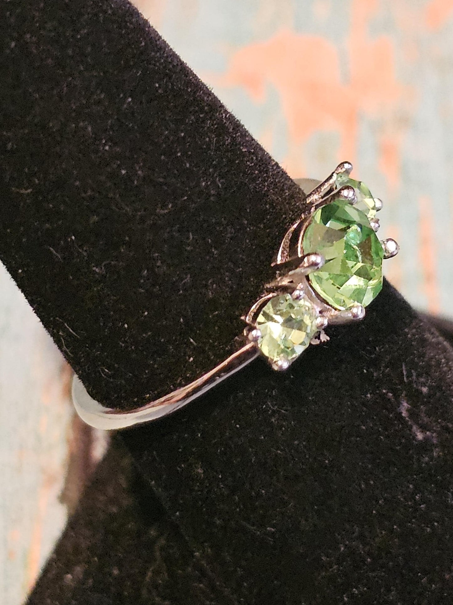 Uranium Glass Round cut Ring size 6, 7, 8, 9, or 10 new Sterling Silver with 3 vintage Uranium glass stones that glows under black/UV light