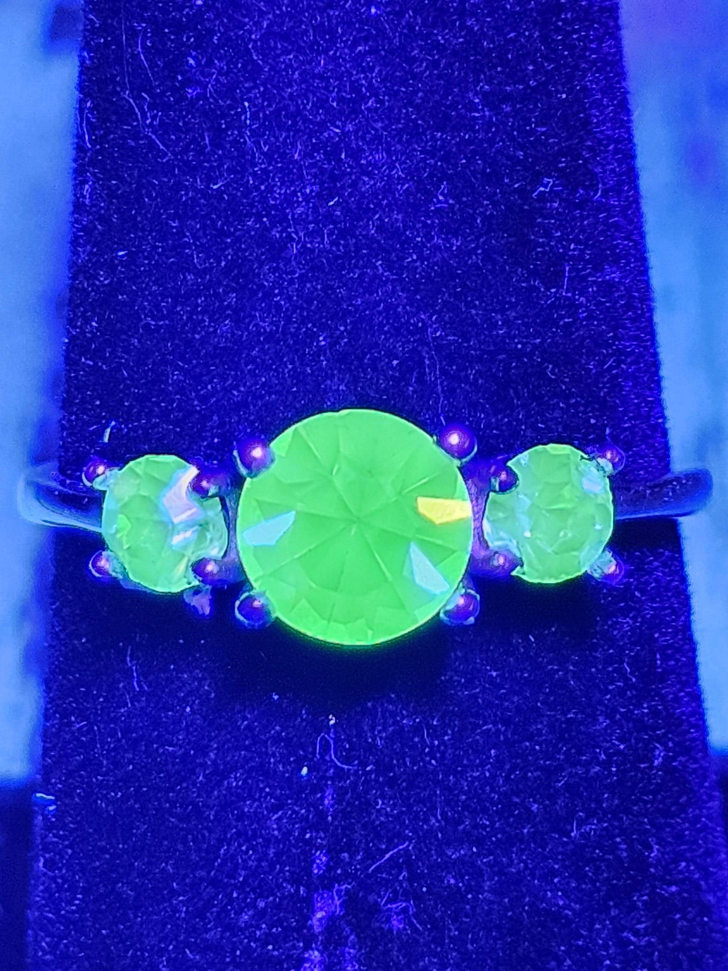 Uranium Glass Round cut Ring size 6, 7, 8, 9, or 10 new Sterling Silver with 3 vintage Uranium glass stones that glows under black/UV light