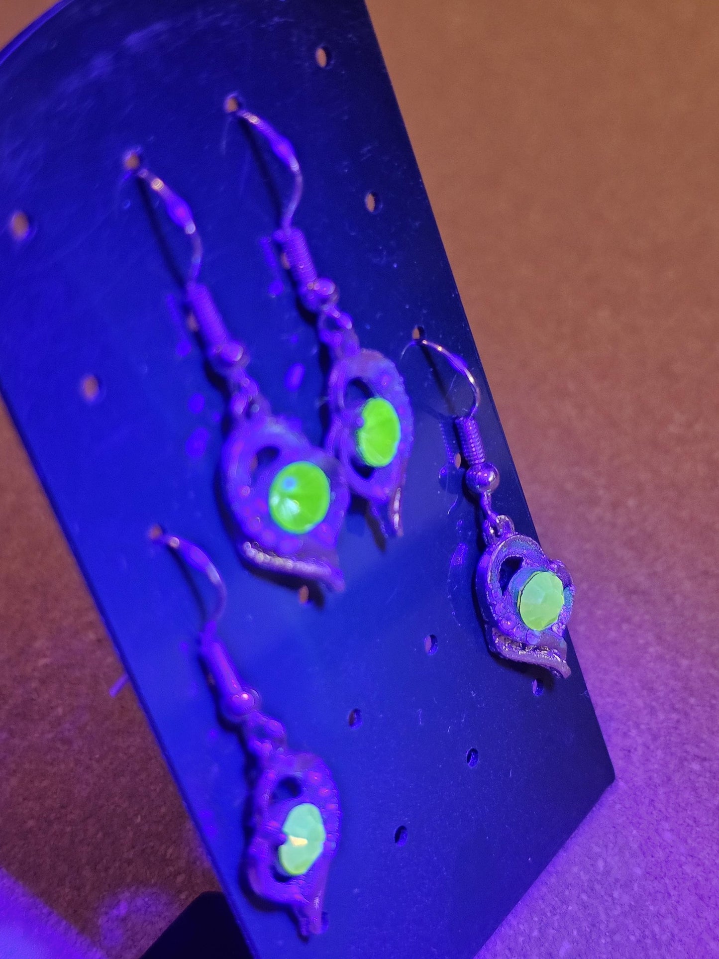 Uranium Glass Earrings new Silver plateing with Vintage Round cut 5 mm Uranium Glass stones Green or Yellow that glow under black/UV light