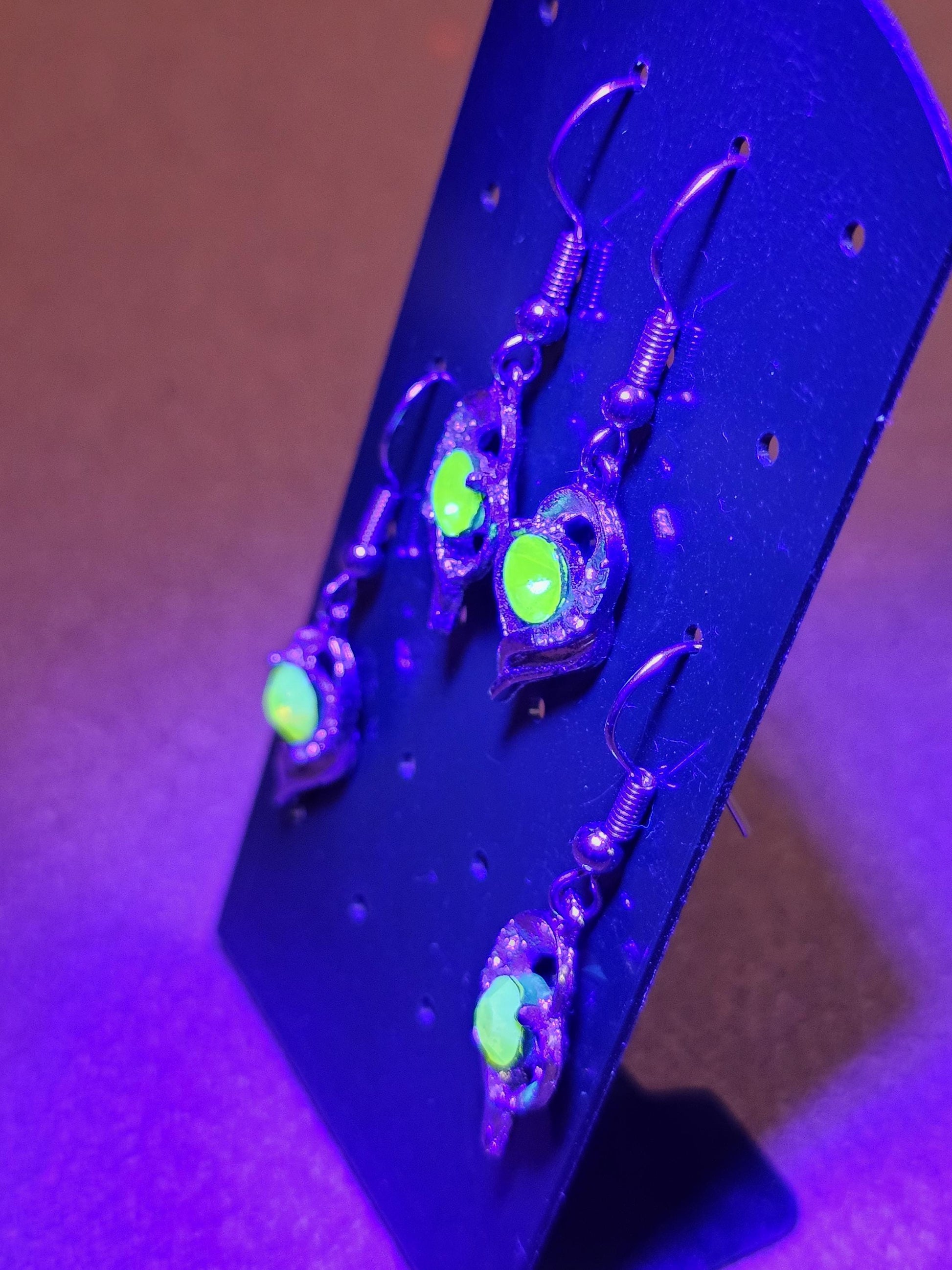 Uranium Glass Earrings new Silver plateing with Vintage Round cut 5 mm Uranium Glass stones Green or Yellow that glow under black/UV light