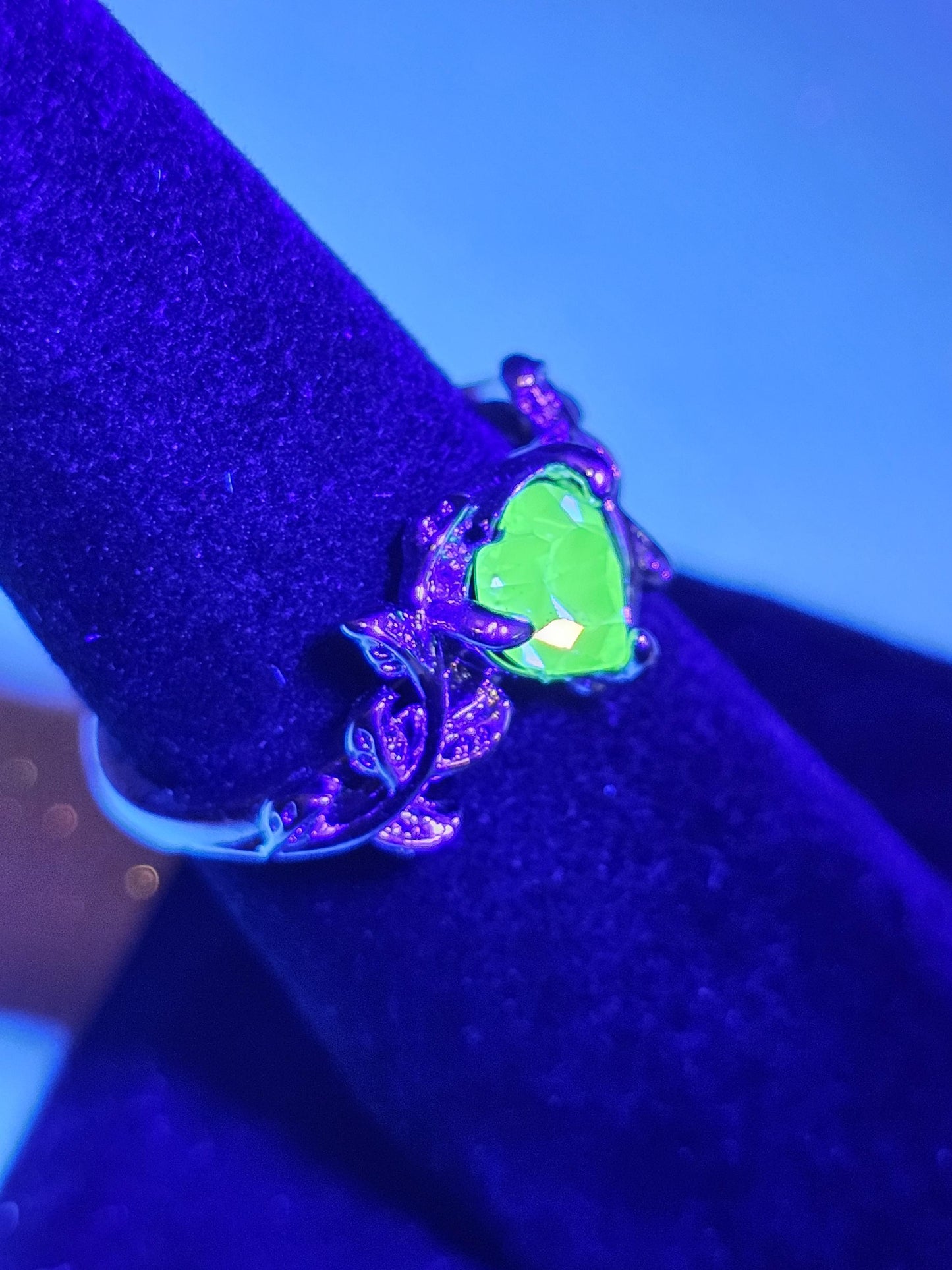 Uranium Glass Heart cut Ring in size 6 or 10 new Silver plated with a vintage Uranium glass stone that glows under black/UV light
