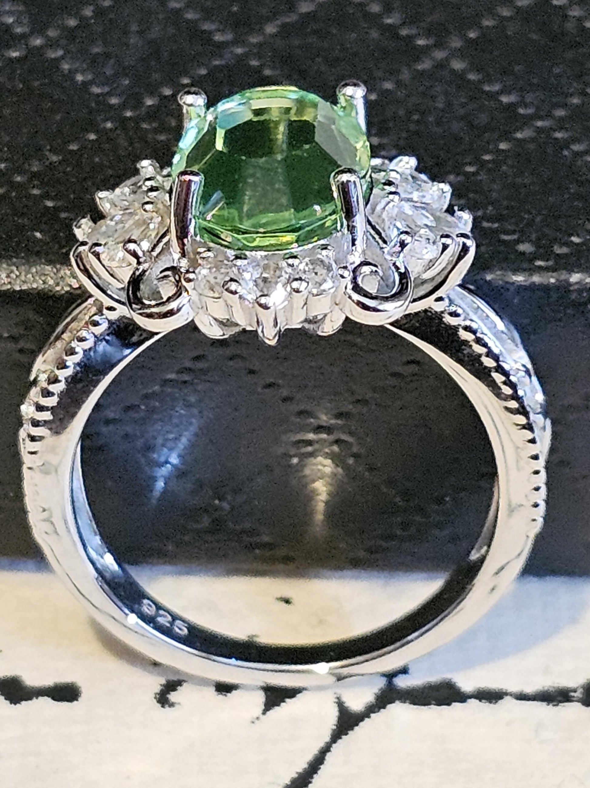Uranium Glass Oval cut Ring Art Deco style size 7 with a vintage Uranium glass 12x8 mm Oval cut stone that glows under black / UV light