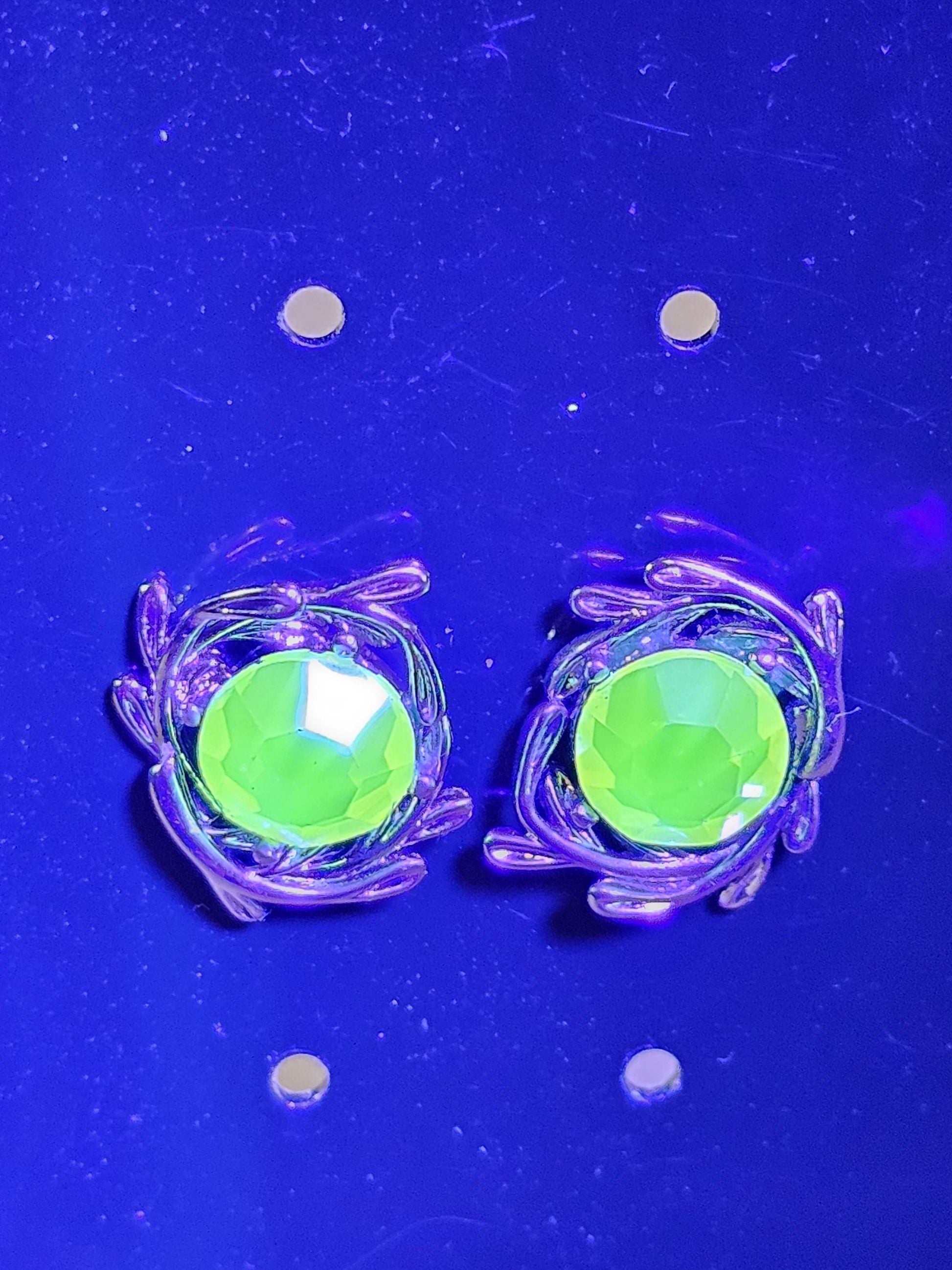 Uranium Glass Earrings in new Sterling Silver with Vintage 6mm Round cut rare Pink Uranium Glass stones that glow under black/UV light
