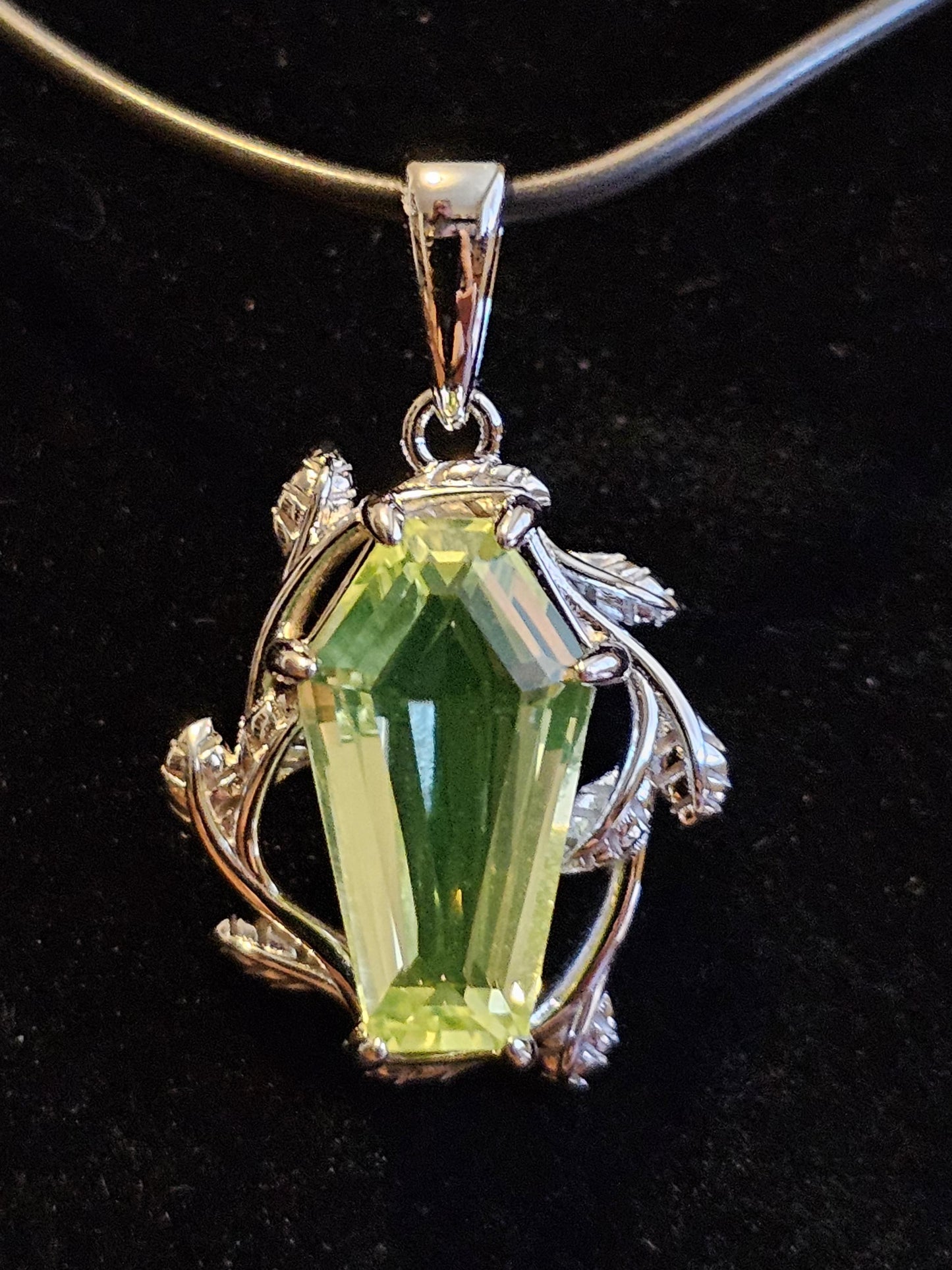 Uranium Glass Coffin cut Pendant in new Sterling Silver with Czech glass 14x8 mm Uranium Glass stone that glows under black / UV light