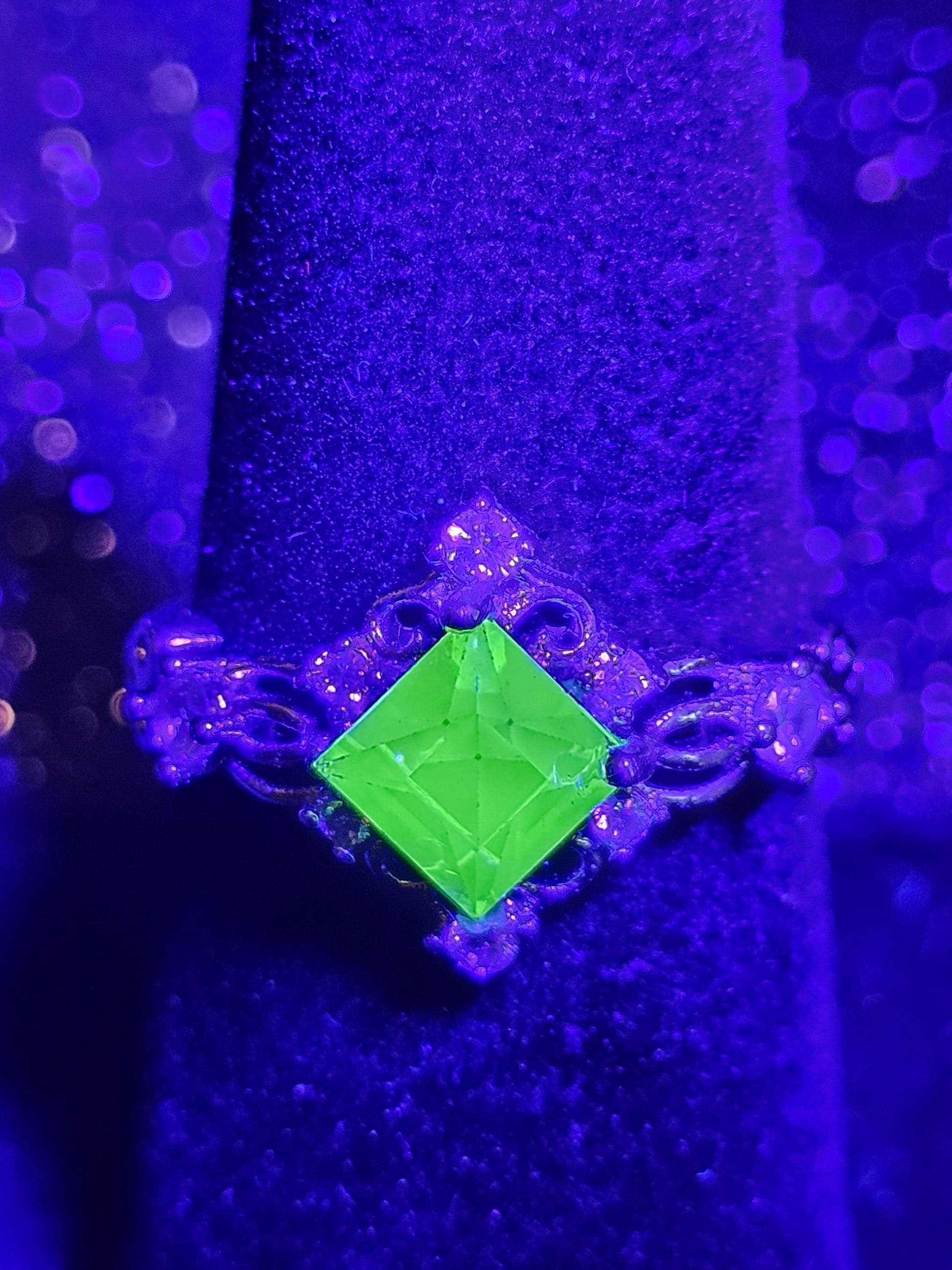 Uranium Glass Rings various sizes READ DESCRIPTION!!!! Sterling Silver with vintage Uranium glass stones that glow under black / UV light