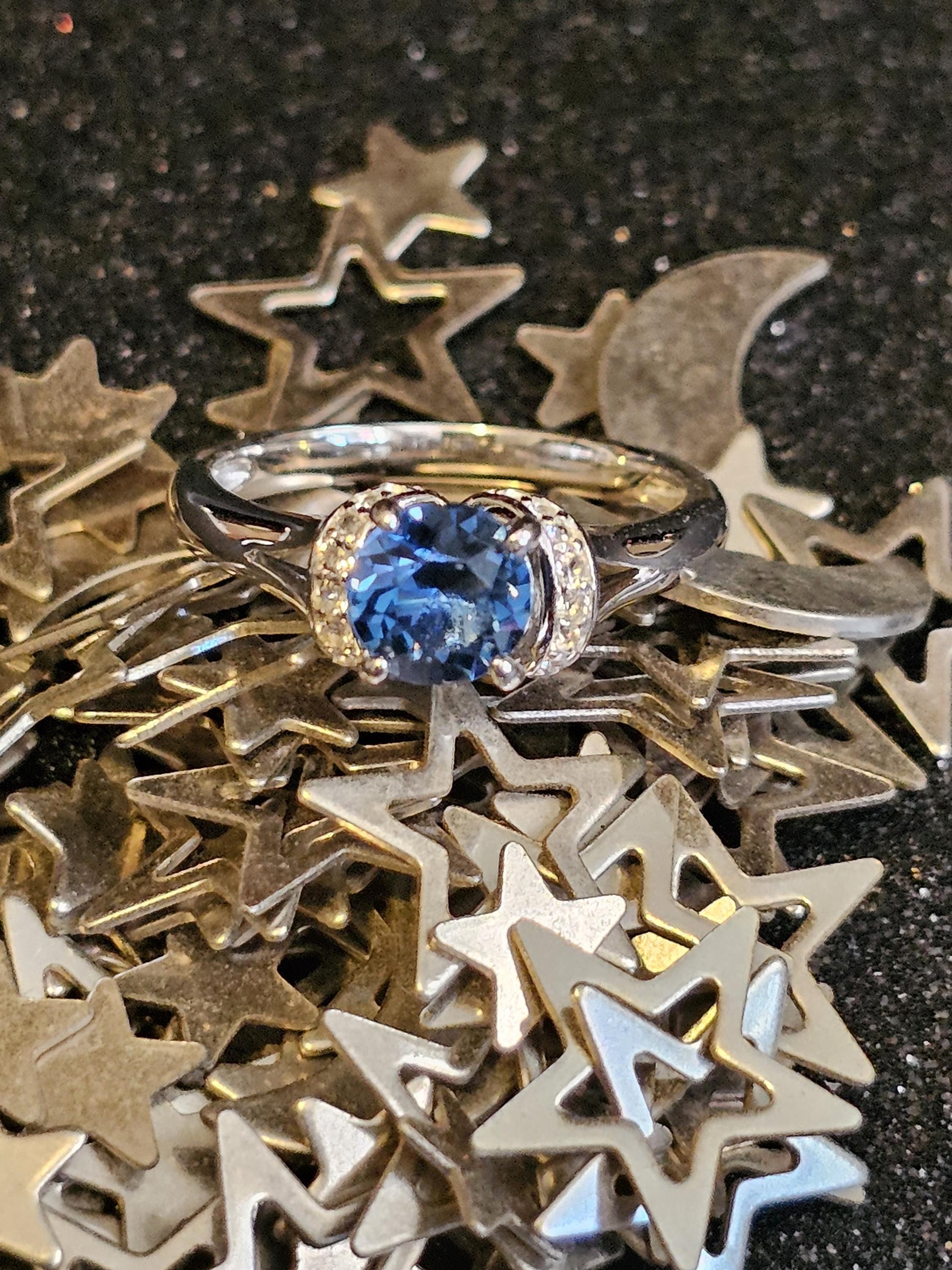 Uranium Glass Round cut Ring half Halo style new Sterling Silver sz. 7 vintage rare Blue Uranium glass stone that glows under black/UV light