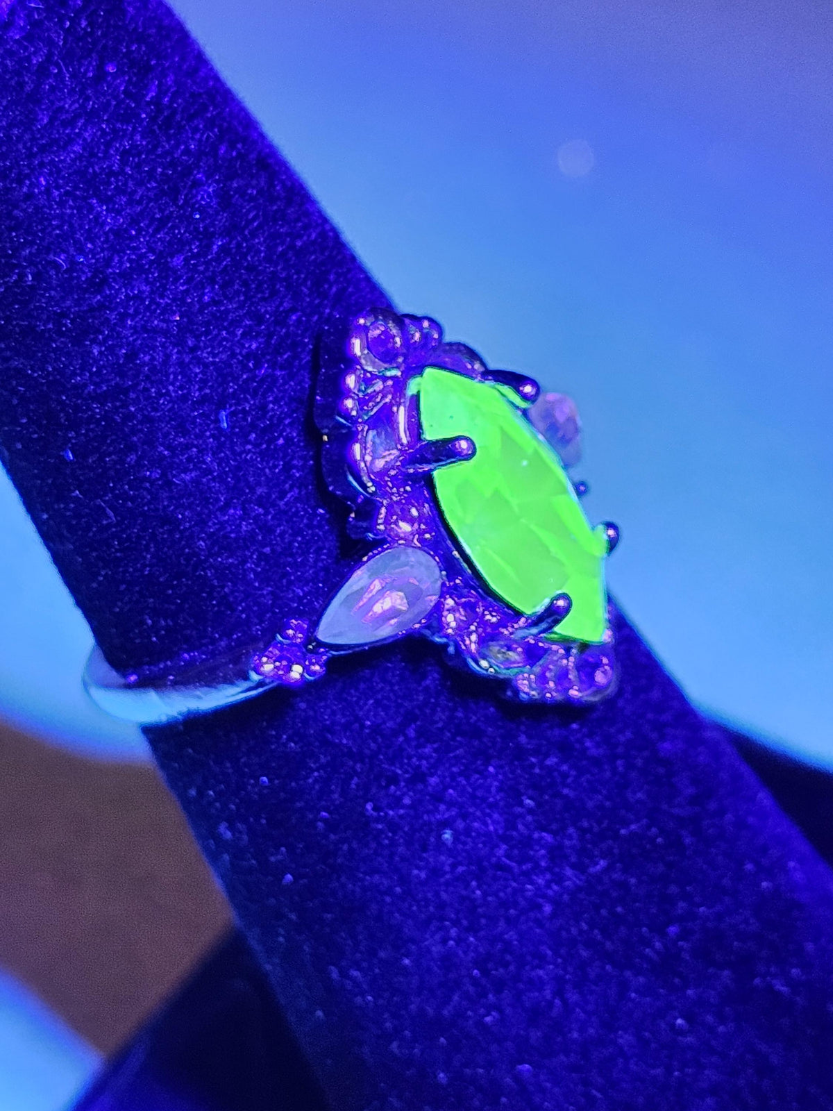 Uranium Glass Marquise cut Ring Size 5 scorpion pattern Sterling Silver with a vintage Uranium glass stone that glows under black/UV light