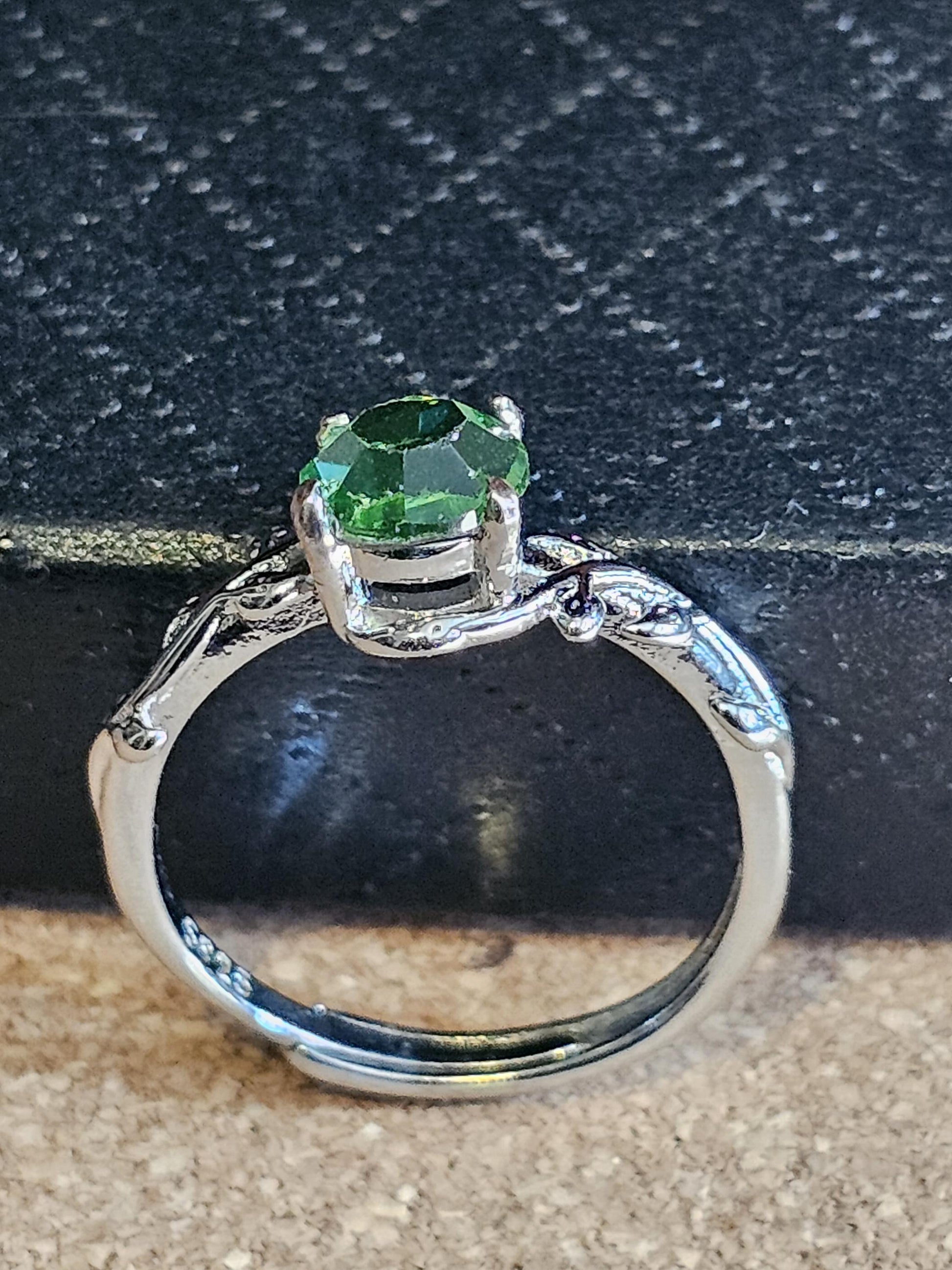 Uranium Glass Adjustable Ring new Sterling Silver Round cut 6 mm gree colored vintage Uranium glass stone that glows under black / UV light