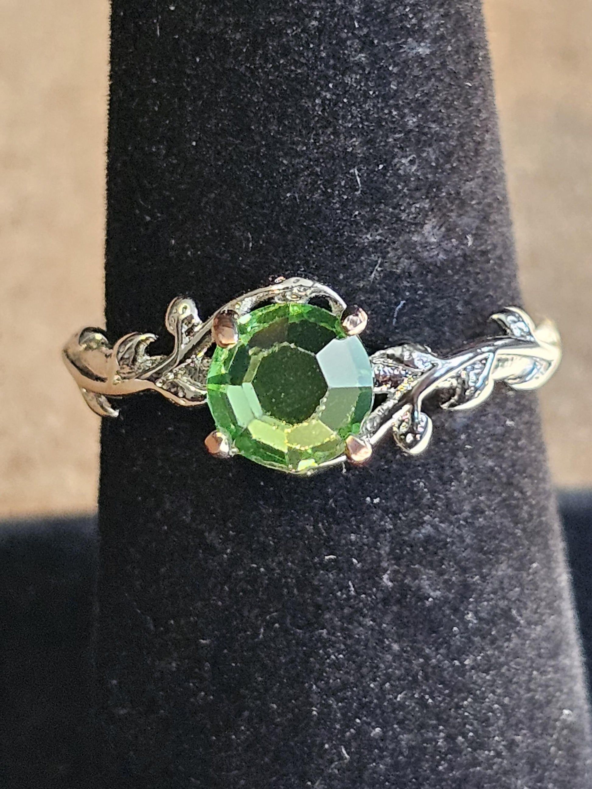 Uranium Glass Adjustable Ring new Sterling Silver Round cut 6 mm gree colored vintage Uranium glass stone that glows under black / UV light