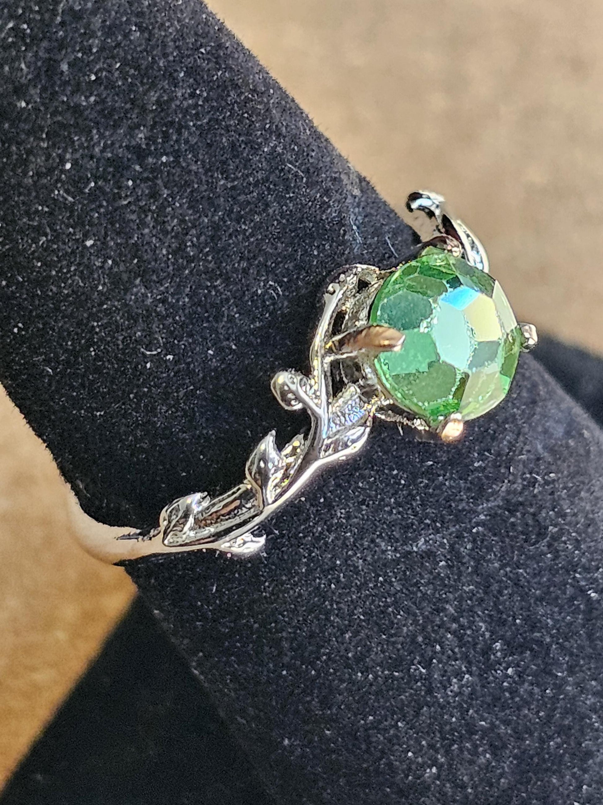 Uranium Glass Adjustable Ring new Sterling Silver Round cut 6 mm gree colored vintage Uranium glass stone that glows under black / UV light