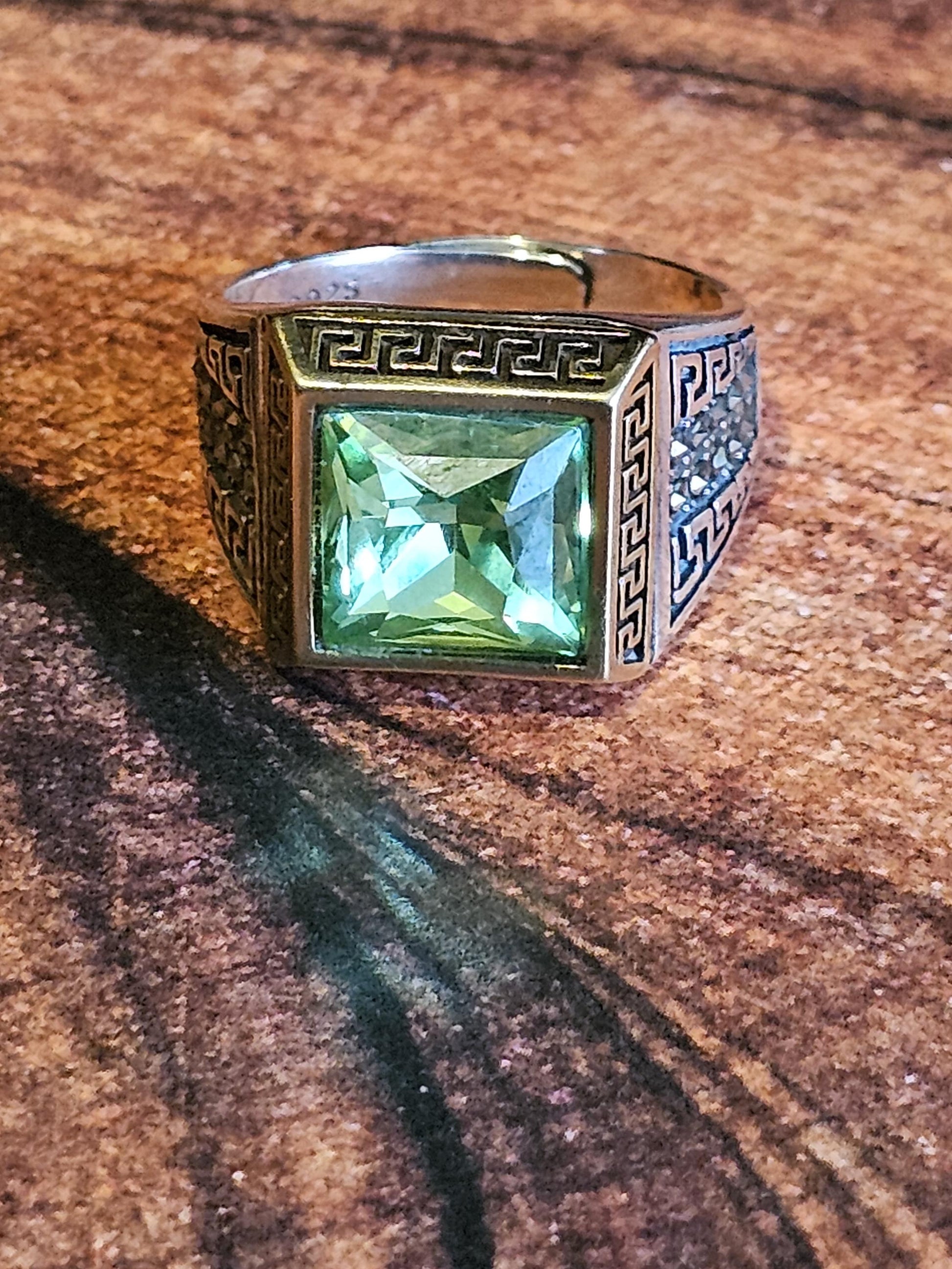 Uranium Glass Men's Ring new Sterling Silver Adjustable with 10x10 mm vintage Uranium glass Square cut stone glows under black / UV light