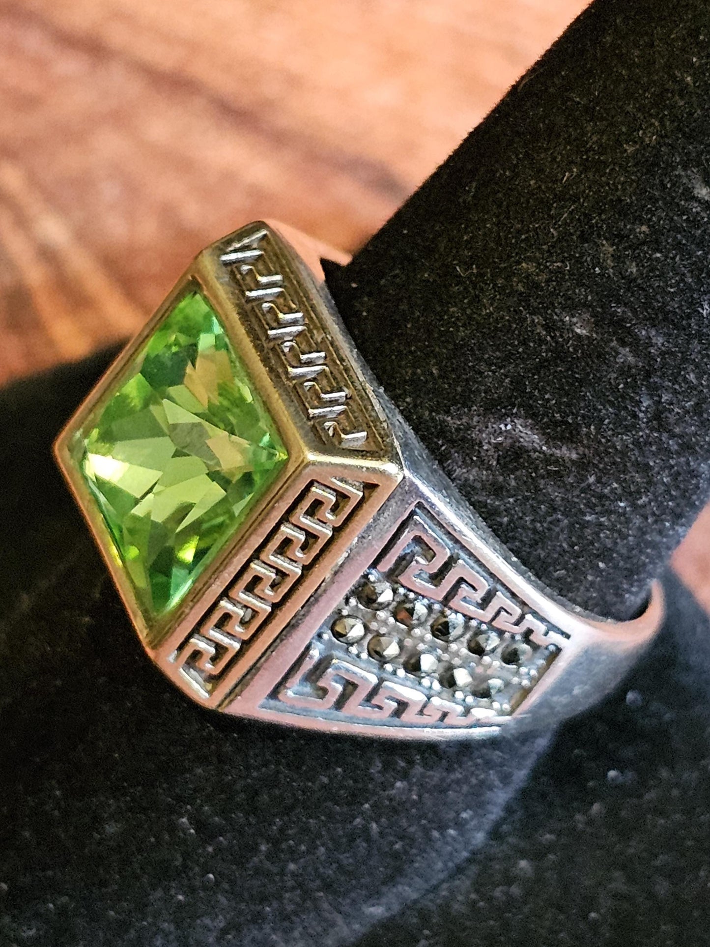 Uranium Glass Men's Ring new Sterling Silver Adjustable with 10x10 mm vintage Uranium glass Square cut stone glows under black / UV light