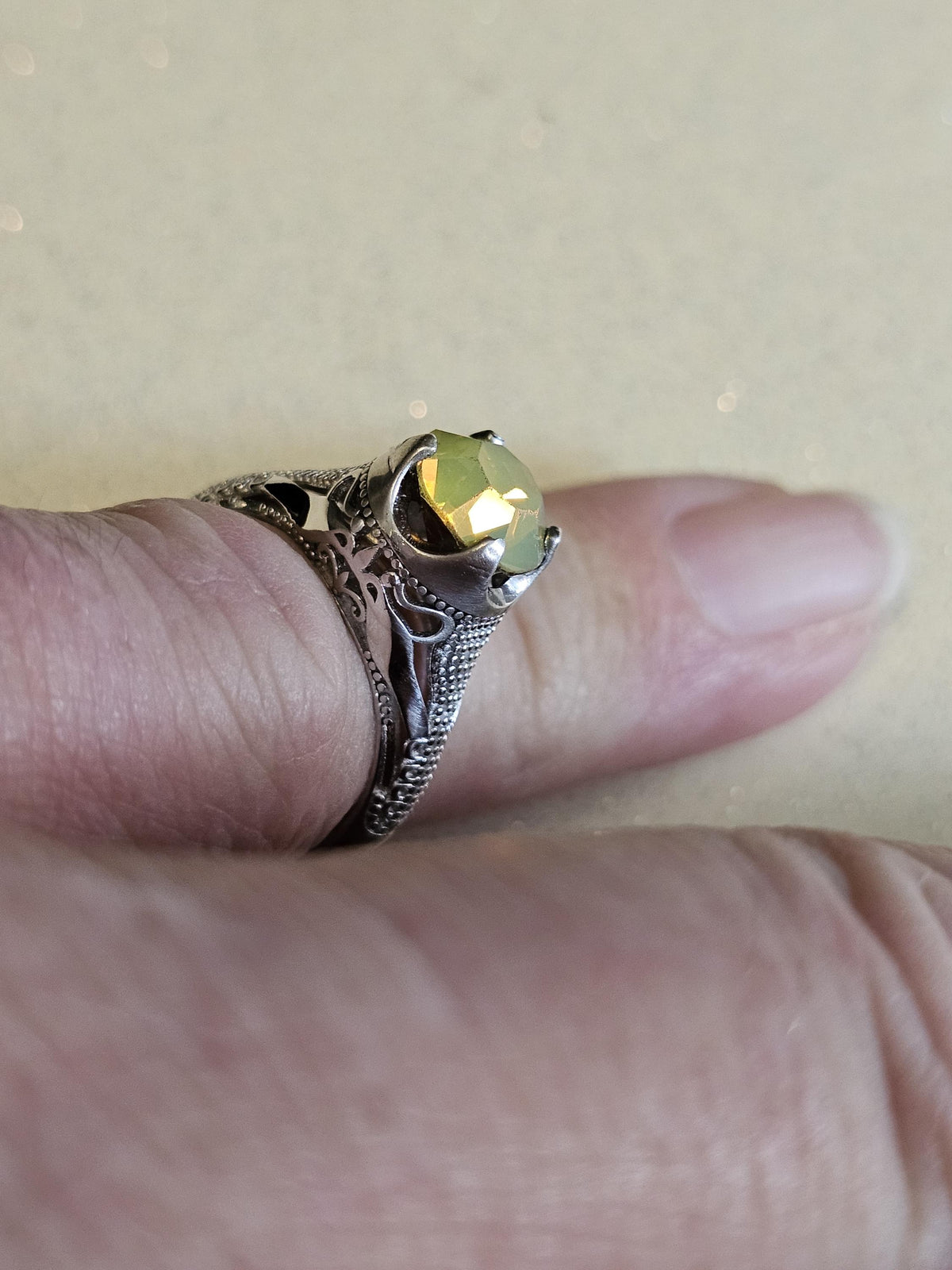 Uranium Glass Round cut Ring vintage style new Sterling Silver size 7 vintage Yellow Uranium glass stone that glows under black / UV light