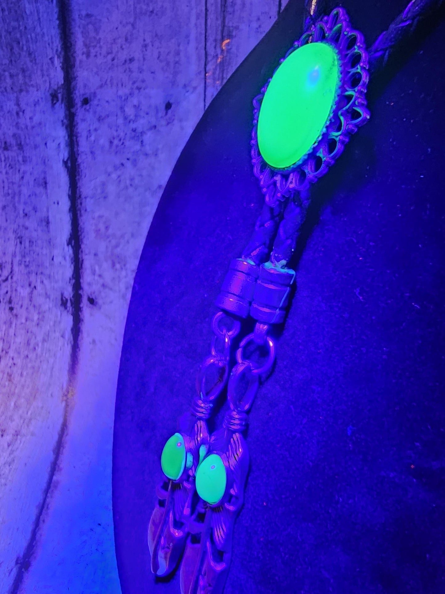 Uranium Glass Bolo Tie, Leather cord, 2 tip choices vintage White/Yellowish 25x18 mm Uranium Glass stone that glow under black/UV light