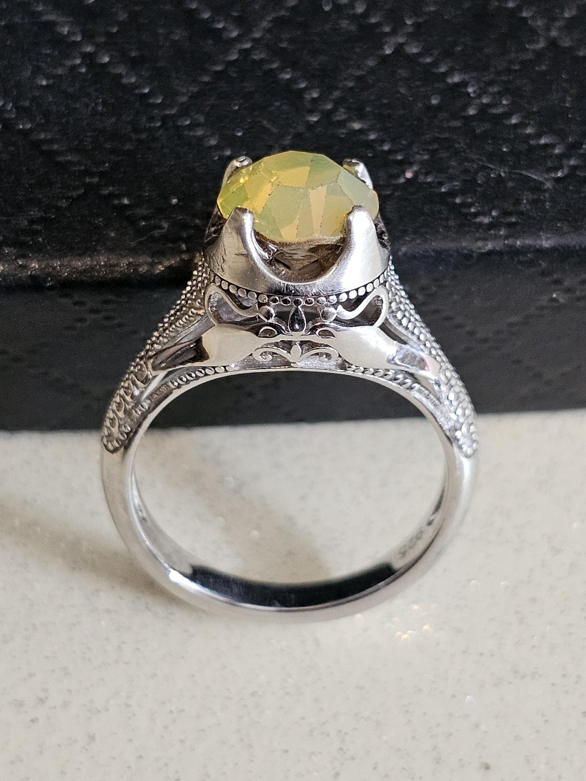 Uranium Glass Round cut Ring vintage style new Sterling Silver size 7 vintage Yellow Uranium glass stone that glows under black / UV light