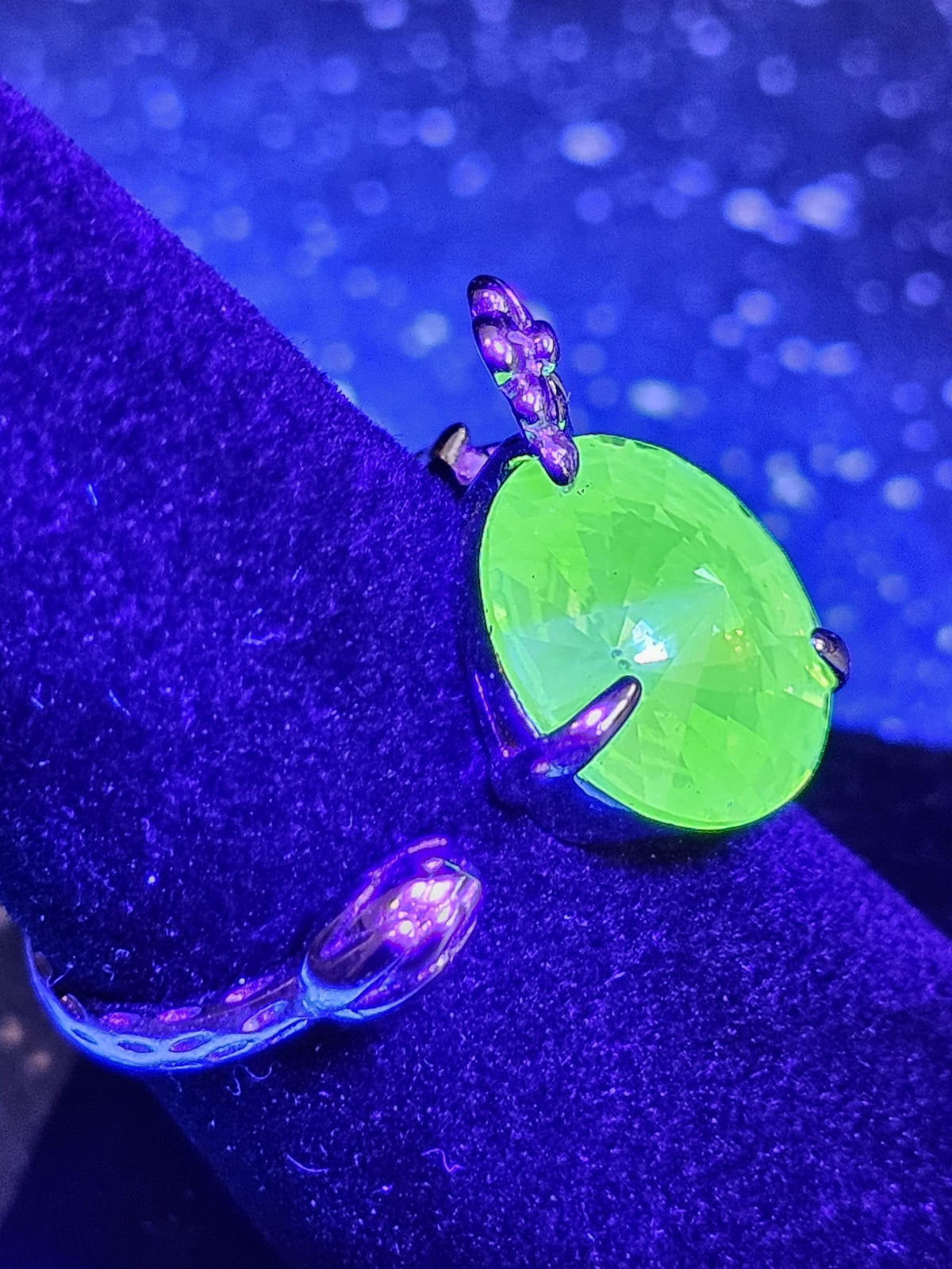 Uranium Glass Adjustable Ring new Sterling Silver Leaf/Branch design with vintage 12mm Uranium glass round stone glows under black/UV light