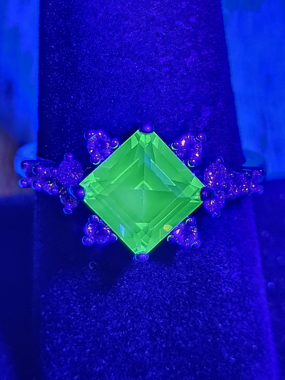 Uranium Glass Princess cut Ring with a 8 mm vintage Uranium glass stone that glows under black/UV light. Sterling Silver size 9.
