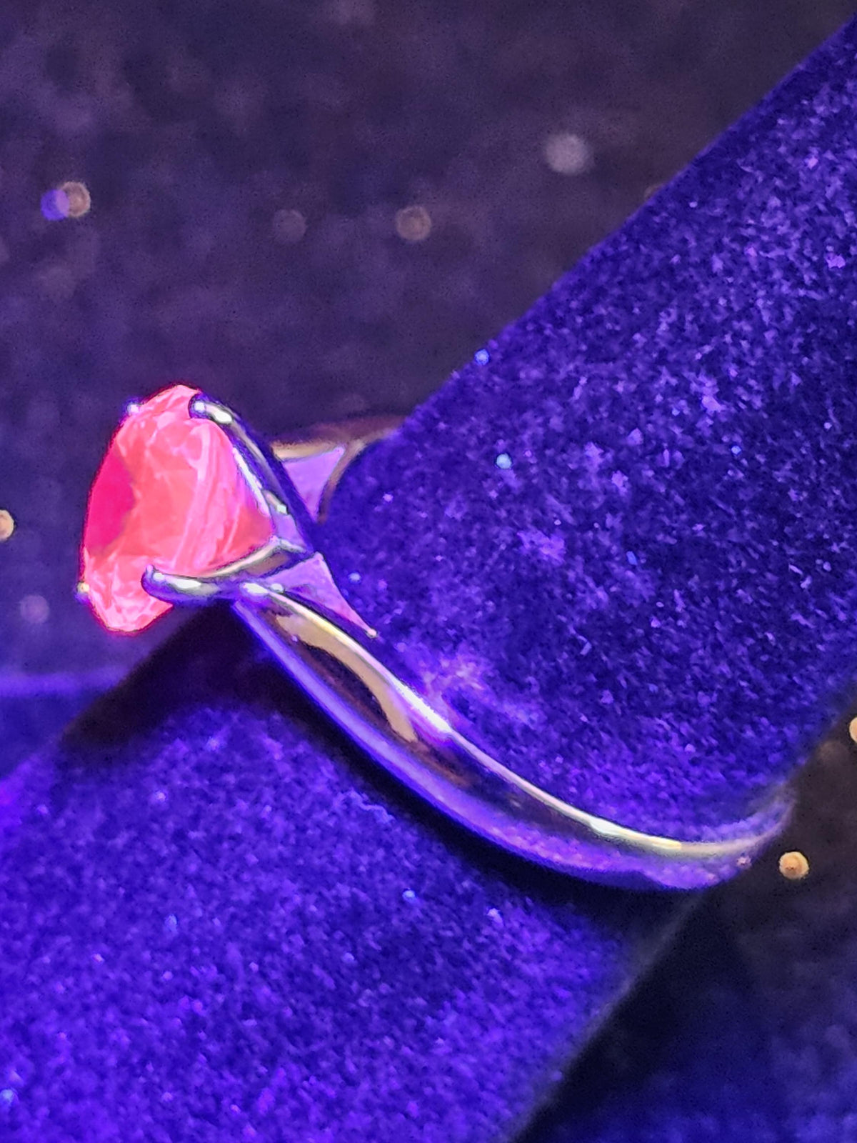 Lab grown Ruby Round cut Solitaire Ring size 7 in new Sterling Silver with 8mm lab grown Ruby stone that glows under black/UV light