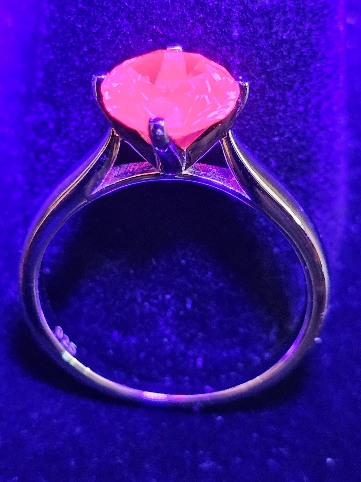 Lab grown Ruby Round cut Solitaire Ring size 7 in new Sterling Silver with 8mm lab grown Ruby stone that glows under black/UV light