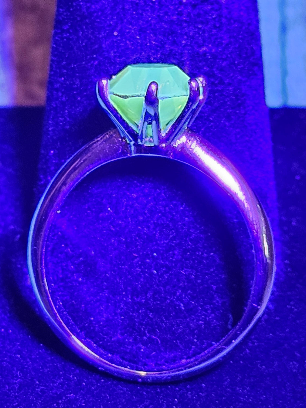 Uranium Glass Round cut Solitaire Ring size 8 in new Sterling Silver with a Yellow 8mm Uranium glass stone that glows under black/UV light