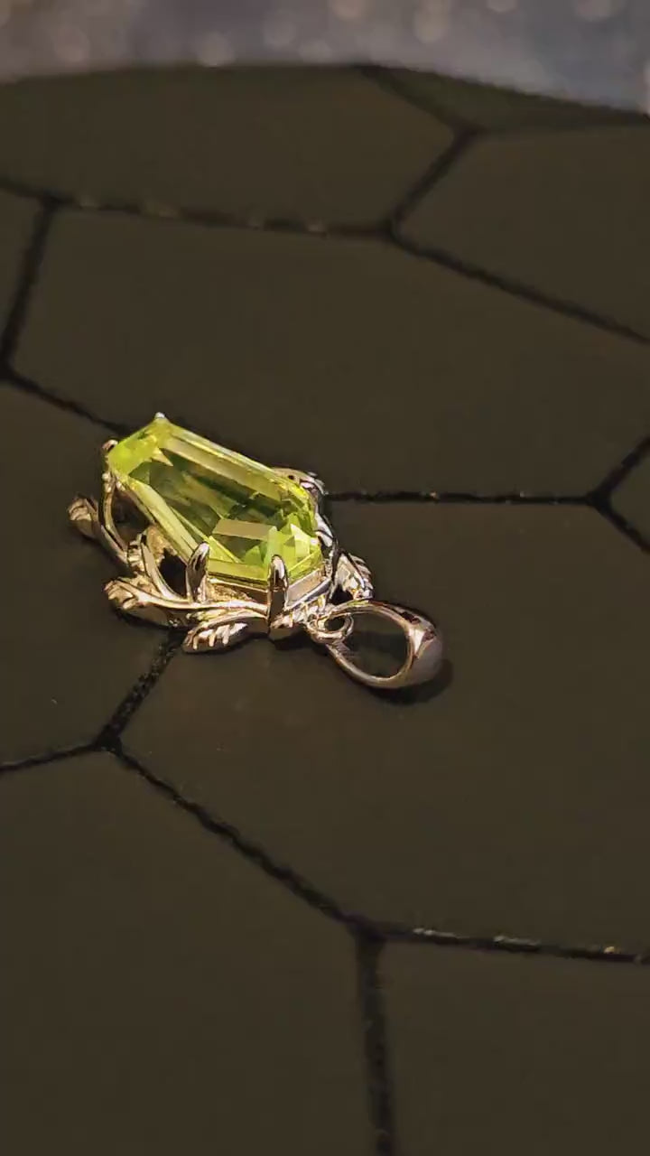 Uranium Glass Coffin cut Pendant in new Sterling Silver with Czech glass 14x8 mm Uranium Glass stone that glows under black / UV light