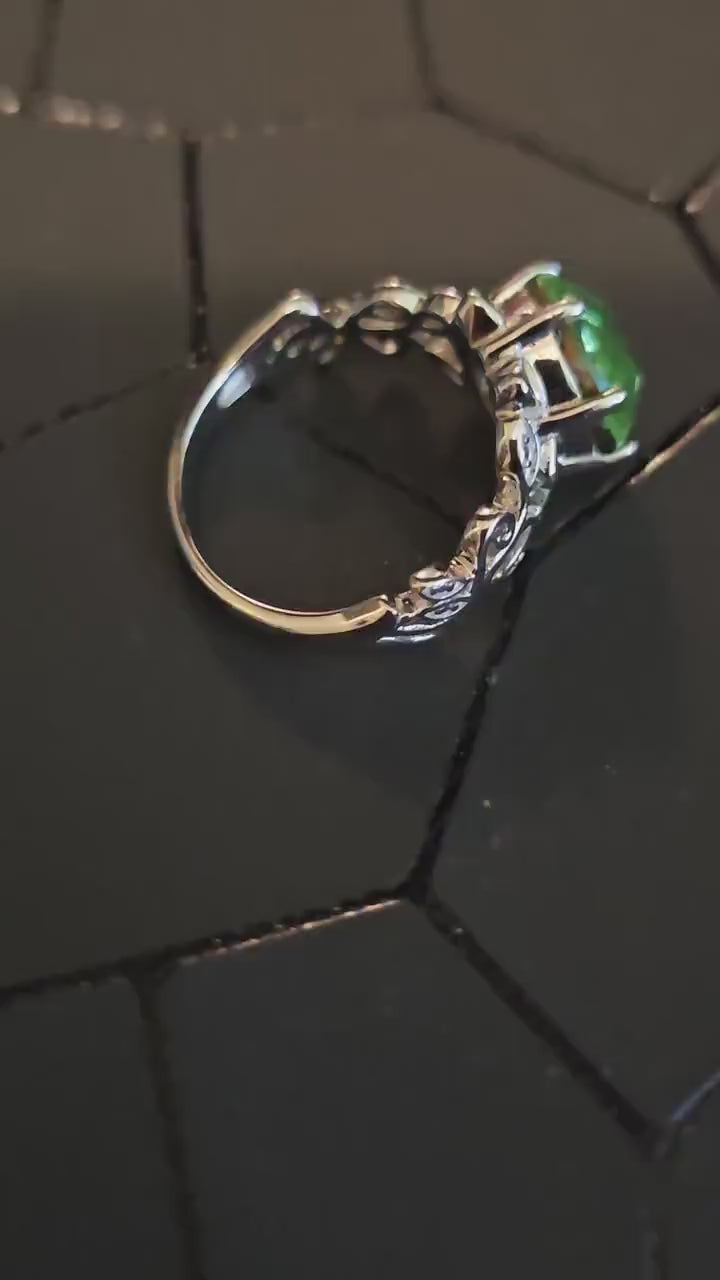 Uranium Glass Round cut Ring in size 7. New Art Nouveau style Sterling Silver vintage Uranium glass stone that glows under black/UV light