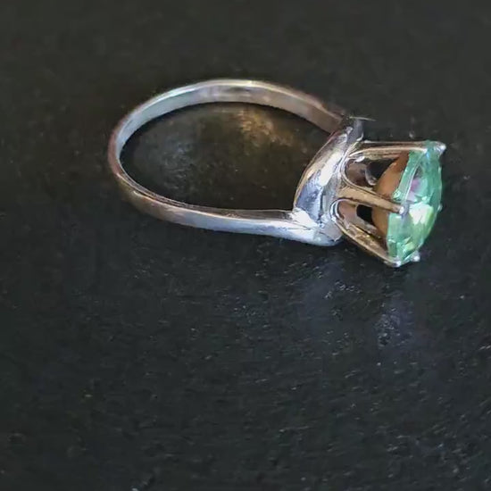 Uranium Glass Round cut Ring various sizes new Sterling Silver with a vintage two tone Uranium Glass stone that glows under black / UV light