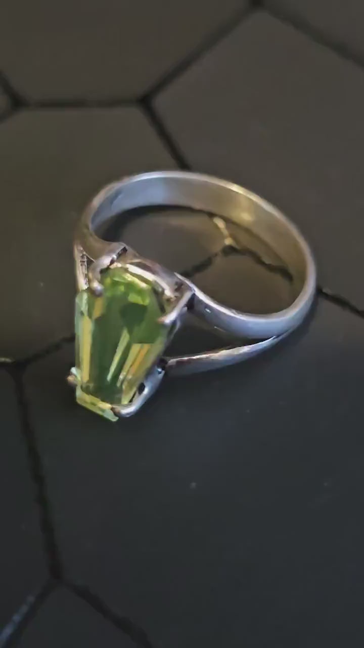 Uranium Glass Coffin cut Split Shank Ring size 4 through 10.5 in Sterling Silver with Uranium glass stone that glows under black / UV light