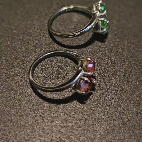 Uranium Glass Round cut Ring size 7 in Sterling Silver with 2 vintage 6mm Uranium glass stones that glows under black / UV light