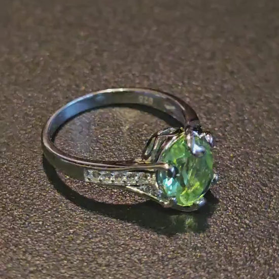 Uranium Glass Oval cut Ring size 8.5 in new Sterling Silver with a vintage 10x8 mm Uranium glass stone that glows under black / UV light