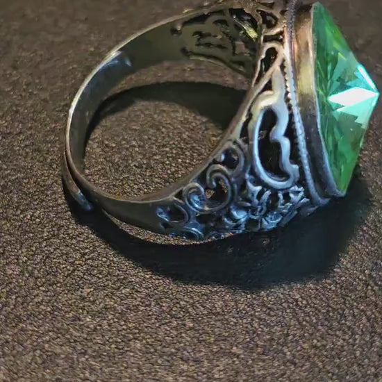 Uranium Glass Men Ring Adjustable with a large 18 mm vintage Uranium glass Rivolis style Round cut stone that glows under black/UV light