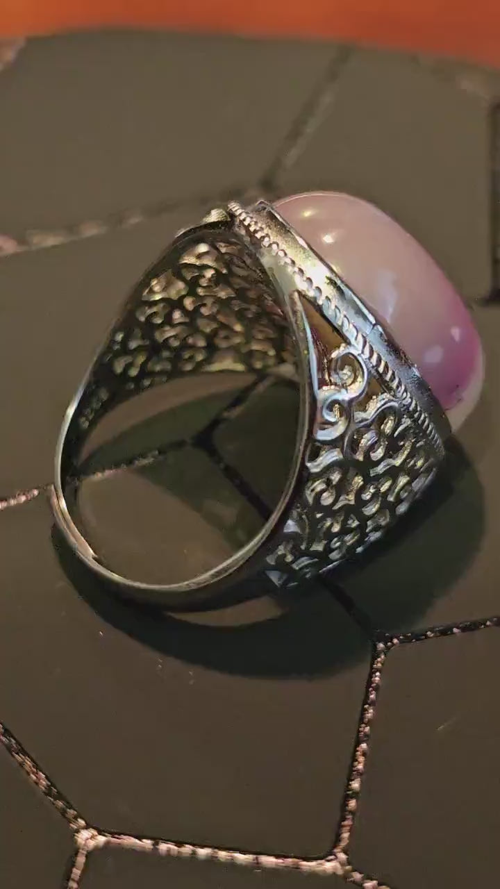 Uranium Glass Adjustable ring Unisex with 23x18 mm vintage Uranium glass Cabochon cut opal colored Oval stone that glows under black/UV ligh