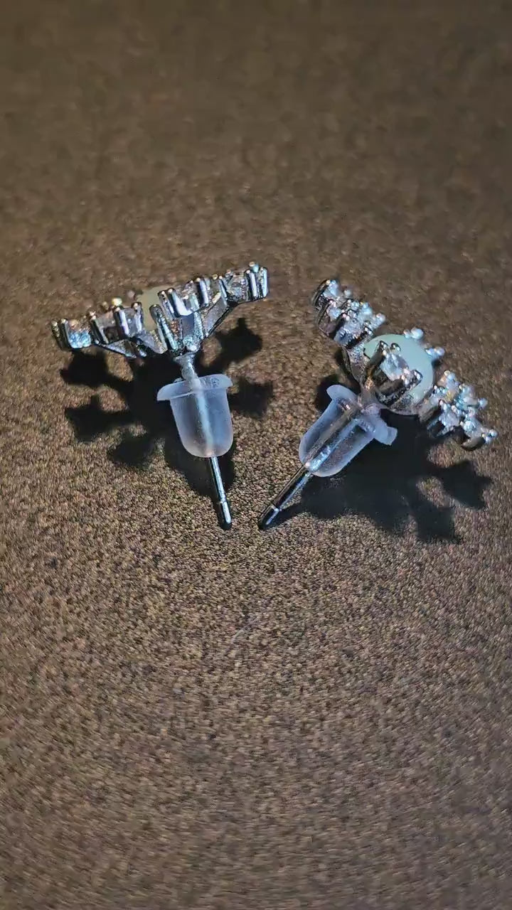 Uranium Glass Earrings Snowflake style in new Sterling Silver with Vintage Round cut Uranium Glass stones that glow under black/UV light