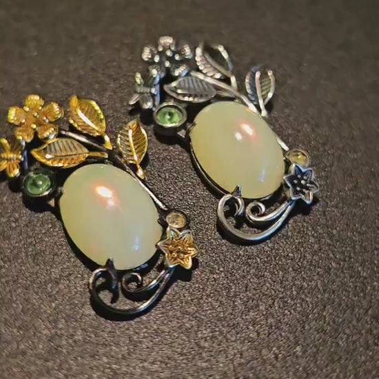 Uranium Glass Pendant  beautiful  new Sterling Silver setting with large 18x13 vintage Uranium glass stone that glows under black / UV light