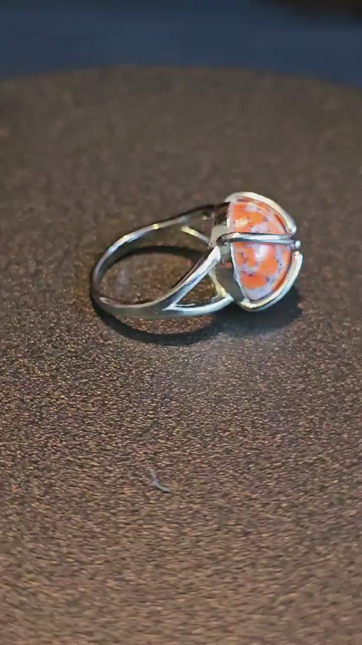 Cadmium Glass "Lava" Ring in size 7 Sterling Silver with vintage round cut 13mm Cadmium glass stones that glows under black / UV light