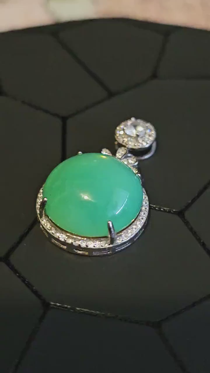 Uranium Glass Pendant new Sterling Silver with  large vintage 18 mm cabachon round cut Uranium Glass stone that glows under black / UV light