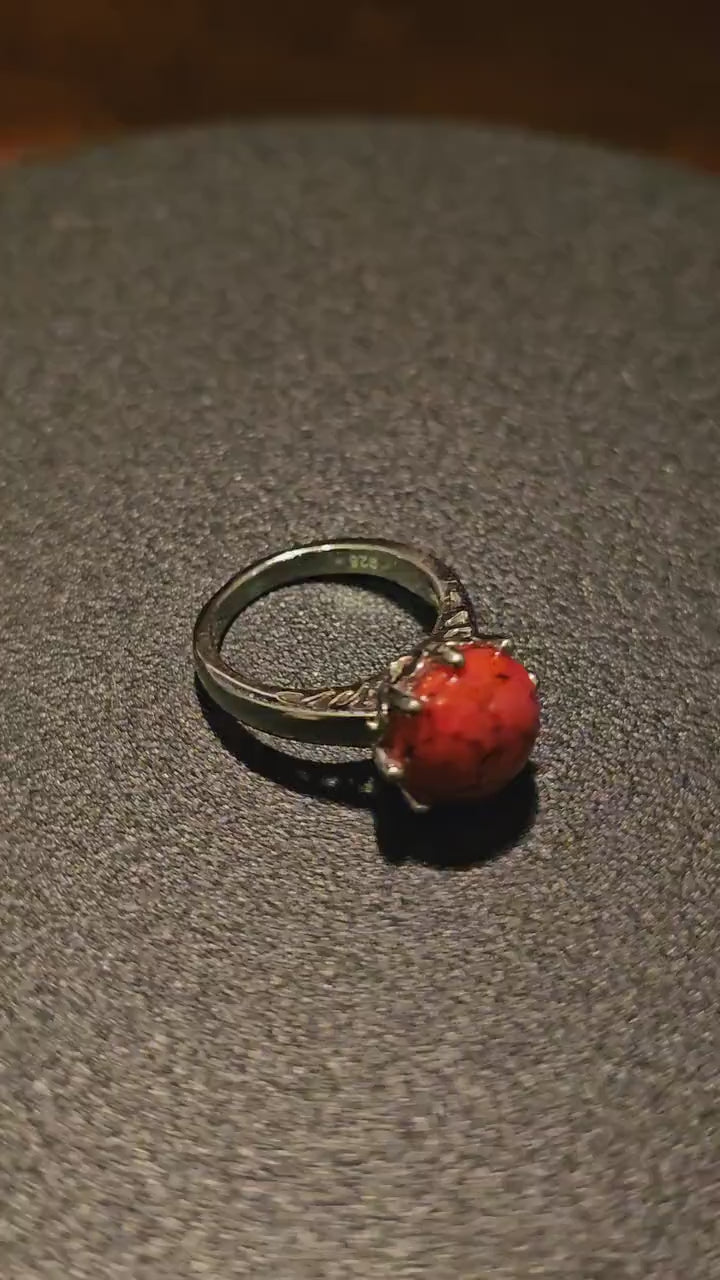 Cadmium Glass "Lava" Ring in size 5.5 new Sterling Silver with vintage round cut 11mm Cadmium glass stones that glows under black / UV light