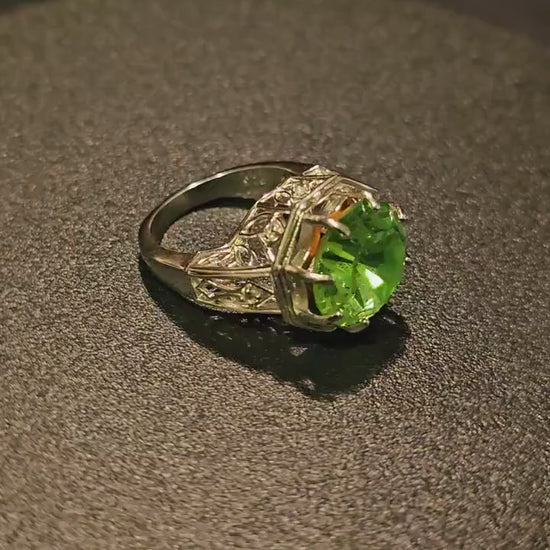 Uranium Glass Round cut Ring size 6.5, 7, 7.5 new Sterling Silver with a large vintage Uranium glass stone that glows under black / UV light