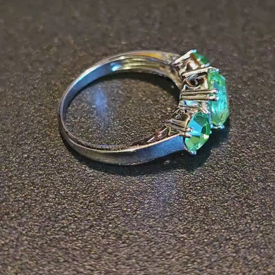 Uranium Glass Oval and Round cut Ring size 8.5 new Sterling Silver with 3 vintage  Uranium glass stones that glows under black / UV light