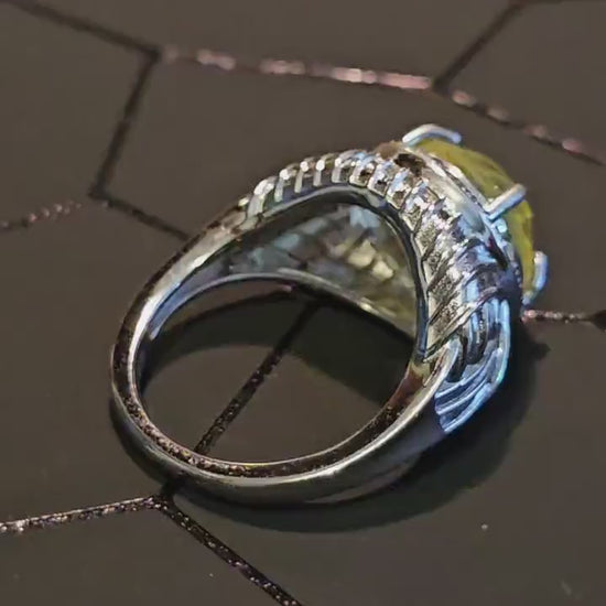 Uranium Glass Round cut Ring size 8.5 New Vintage style Sterling Silver with a vintage Uranium glass stone that glows under black/UV light