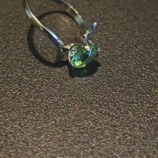 Uranium Glass Oval cut Ring size 5.5, 6, 6.5 in new Sterling Silver with a 8x6 mm Uranium glass stone that glows under black / UV light