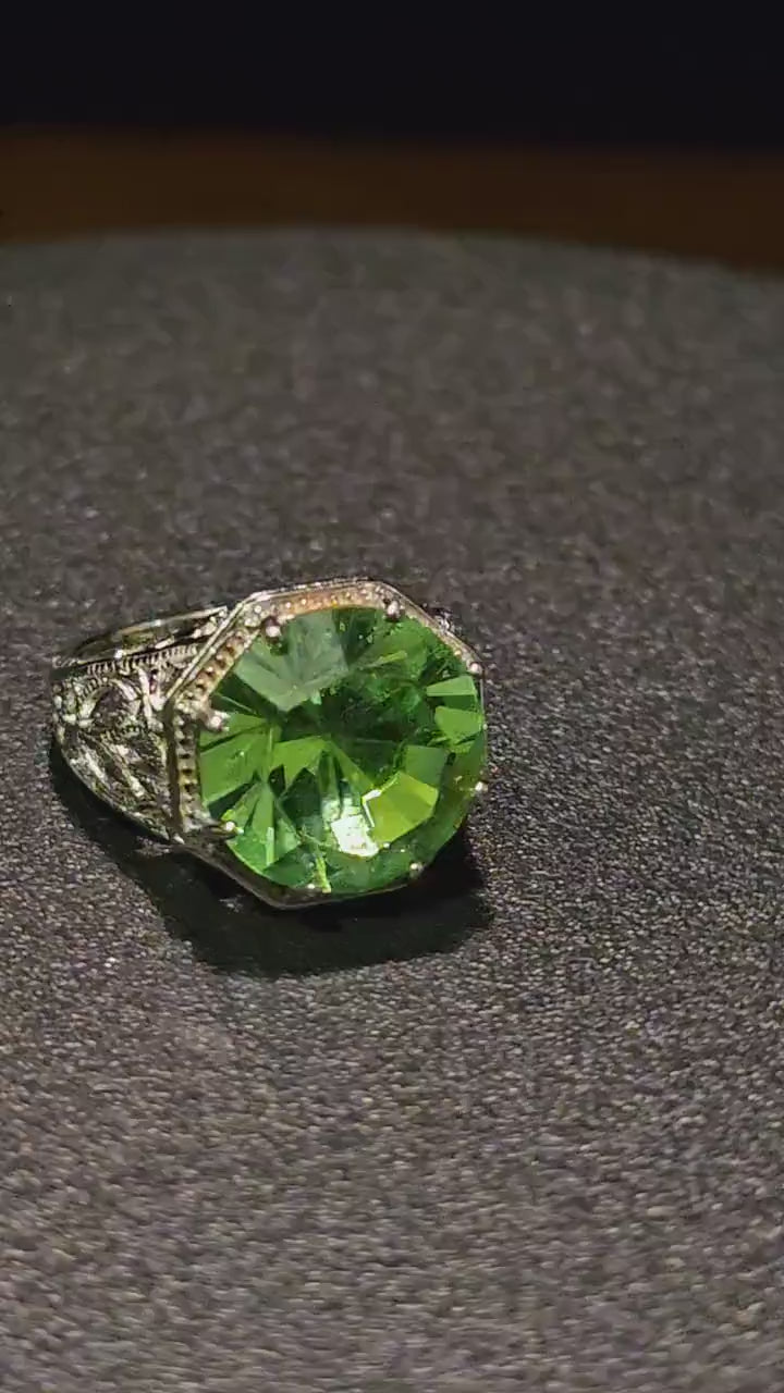 Uranium Glass Round cut Ring Art Deco in size 6.5, 7, 7.5 Sterling Silver large vintage Uranium glass stone that glows under black/UV light