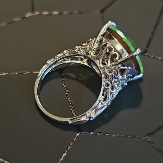 Uranium Glass Round cut Ring size 9.5 with a large 18 mm vintage Uranium glass Rivolis style Round cut stone that glows under black/UV light