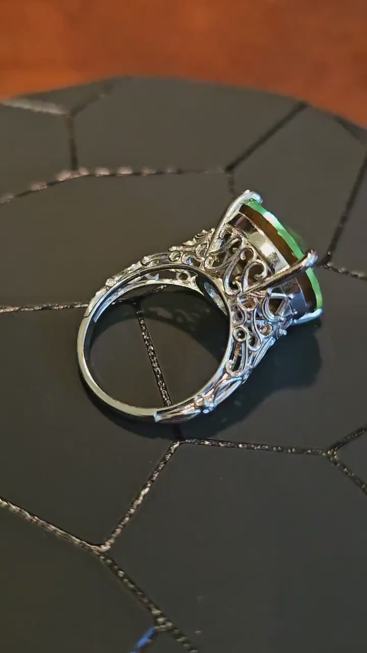 Uranium Glass Round cut Ring size 9.5 with a large 18 mm vintage Uranium glass Rivolis style Round cut stone that glows under black/UV light