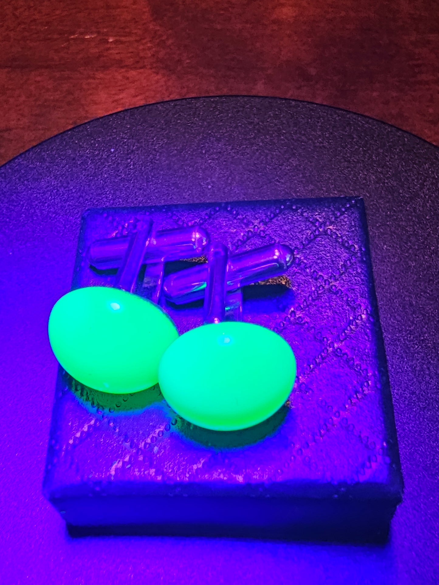 Uranium Glass Cufflinks 15mm / 11mm Round cut Round top vintage Uranium Glass stones in new Sterling Silver that glows under black / UV ligh