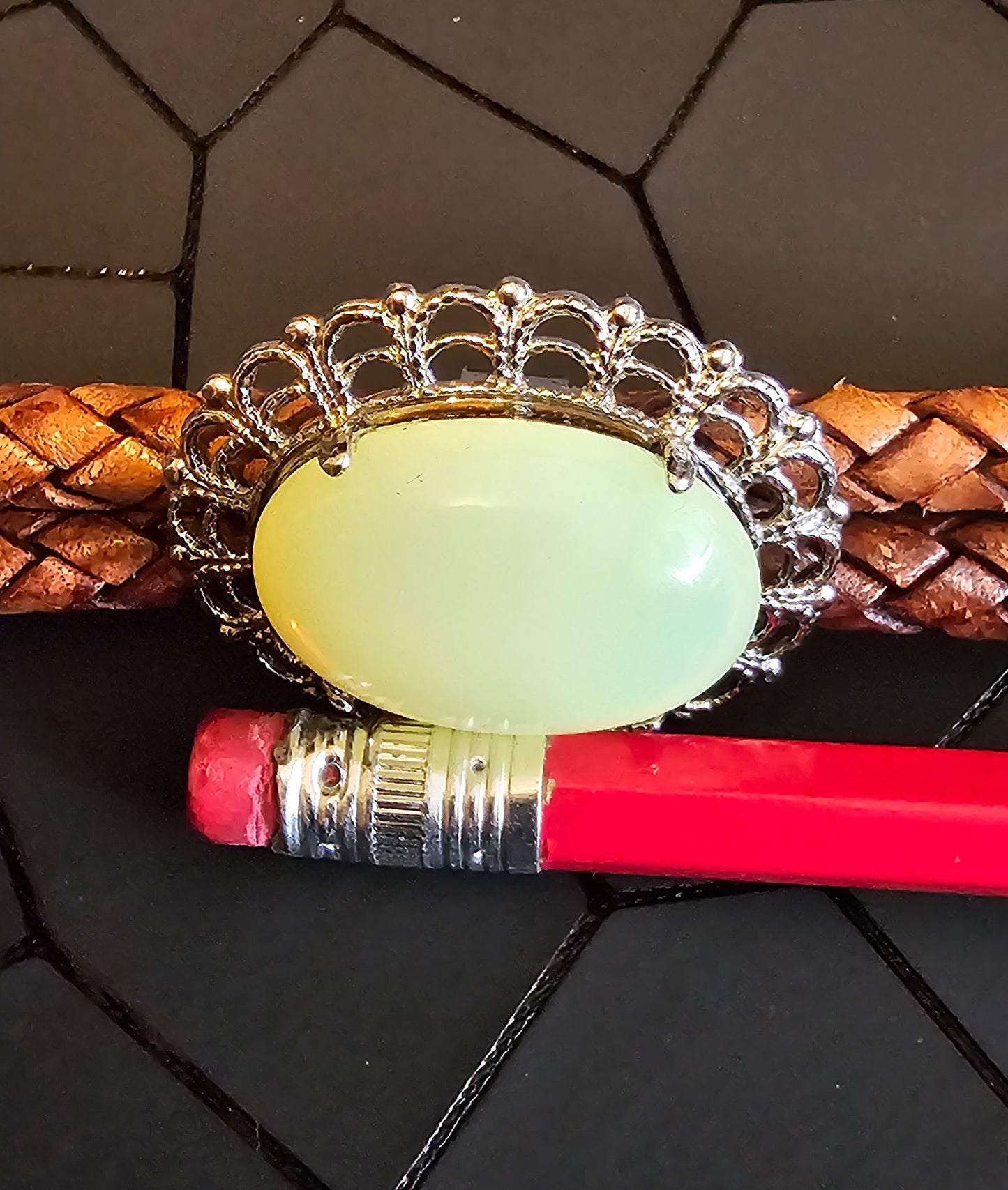 Uranium Glass Bolo Tie large 25x18 mm Oval cut Round top Cabochon cut vintage Uranium Glass stone that glows under black / UV light
