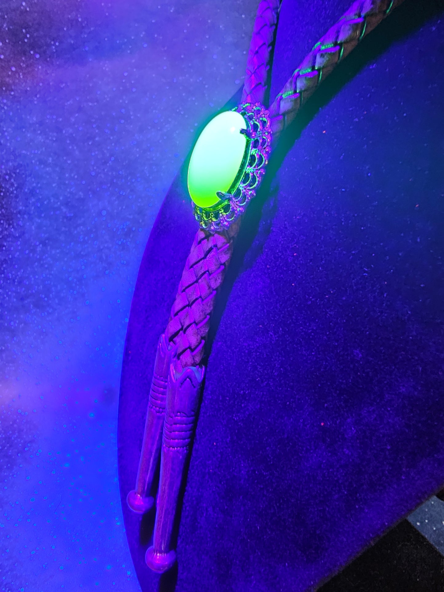Uranium Glass Bolo Tie large 25x18 mm Oval cut Round top Cabochon cut vintage Uranium Glass stone that glows under black / UV light